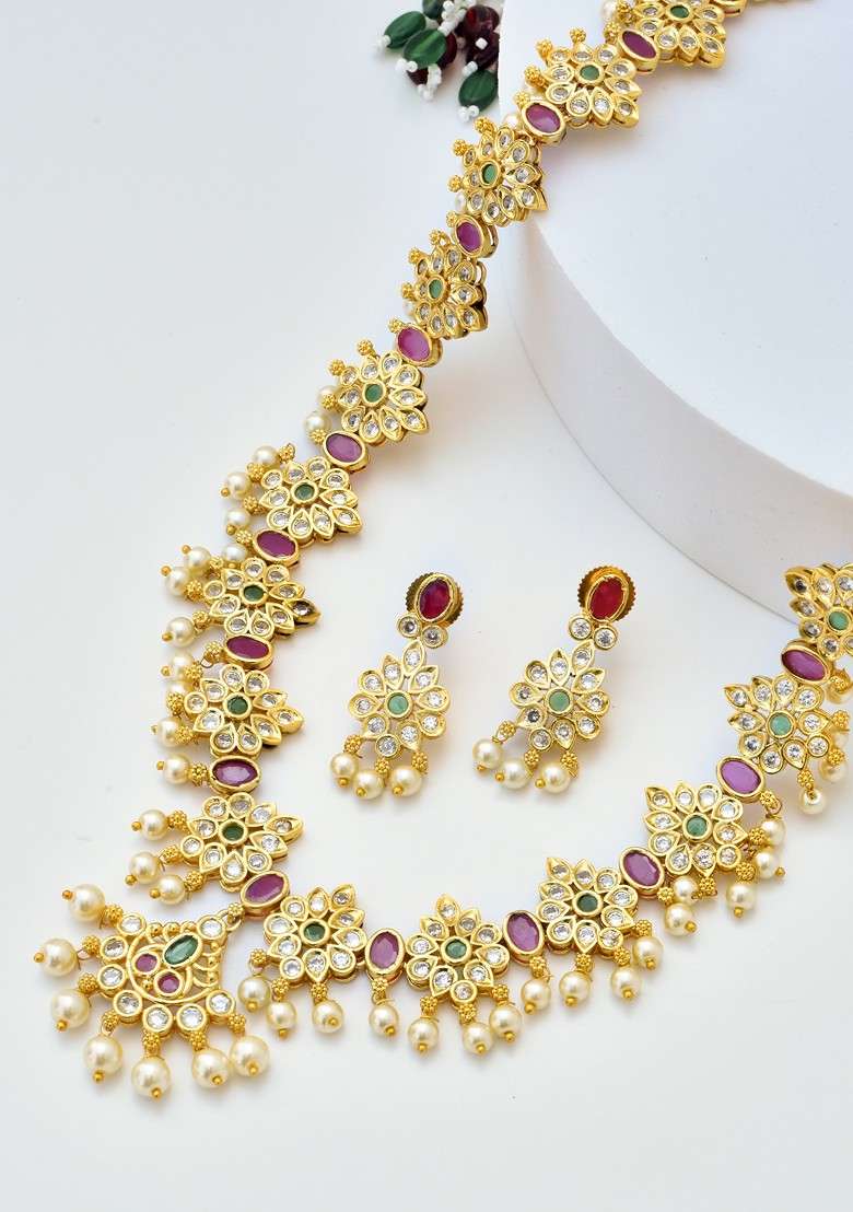 Gold Tone Kundan Necklace Set - Indya