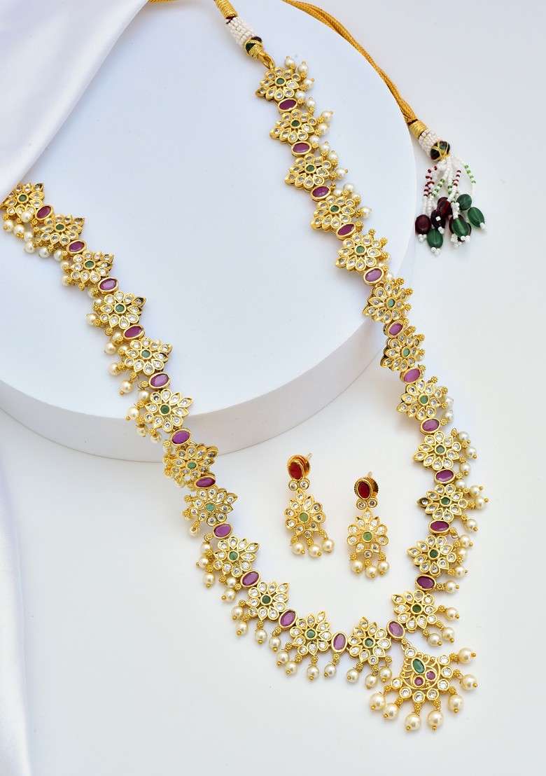 Gold Tone Kundan Necklace Set - Indya