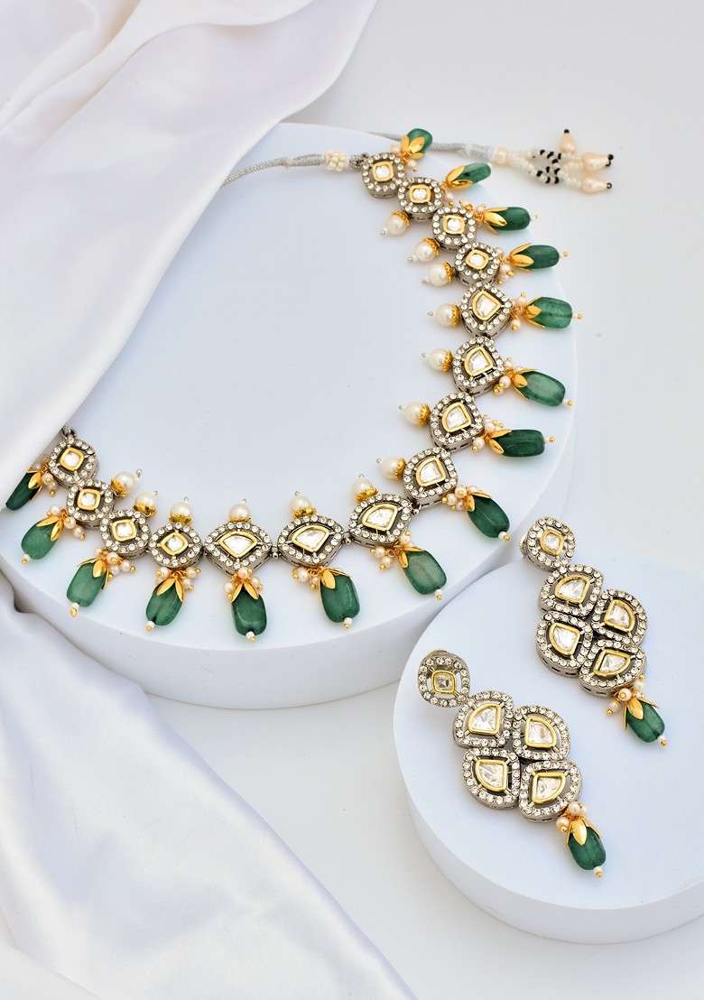 Green Silver Tone Polki Necklace Set - Indya