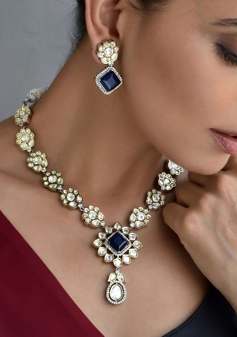 Blue Silver Tone Polki Necklace Set - Indya