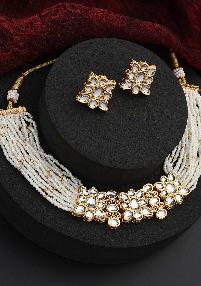 White Kundan Choker Necklace Set