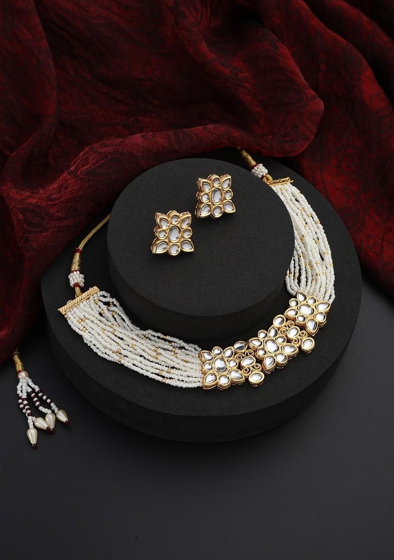 White Kundan Choker Necklace Set