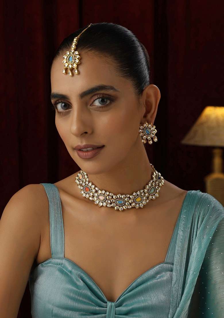 Multicolour Kundan Necklace Set With Maangtika - Indya