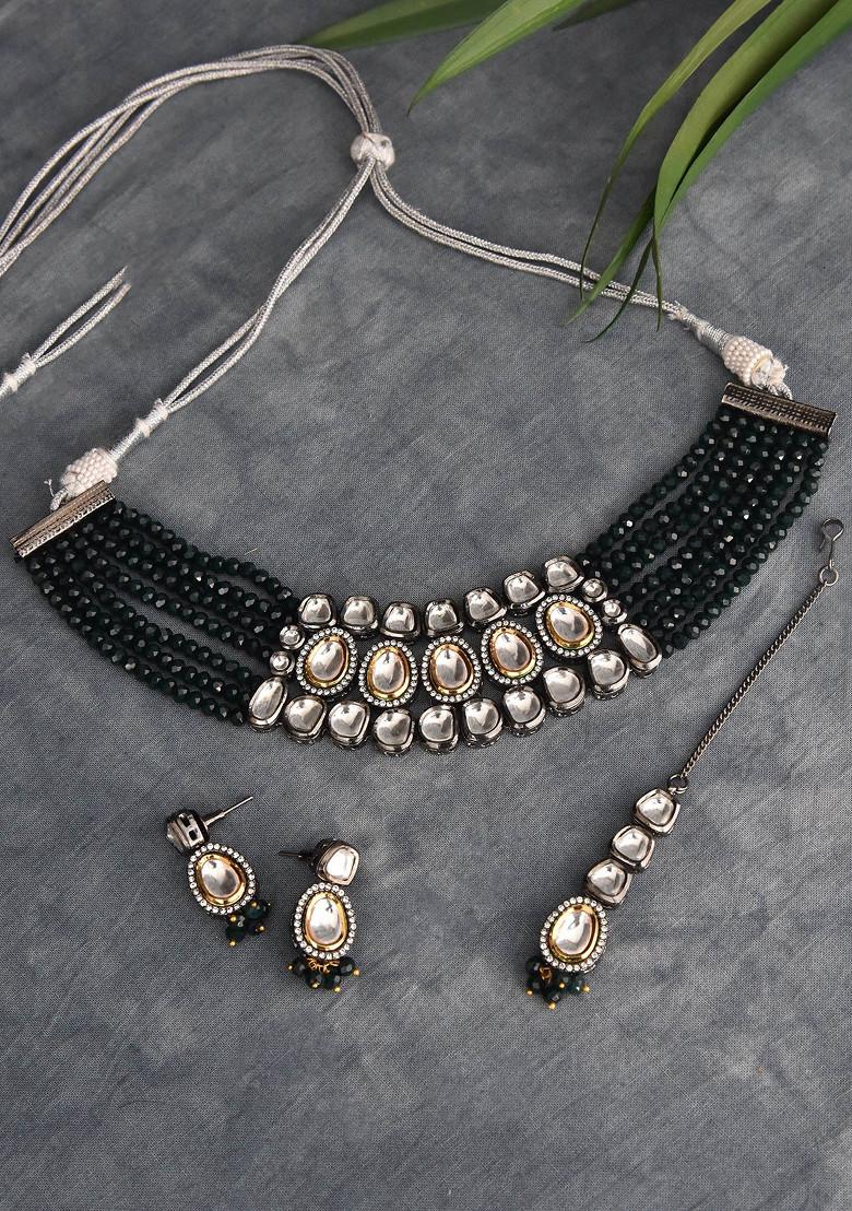 Green Rhodium Plated Kundan Choker Necklace Set With Maangtika - Indya