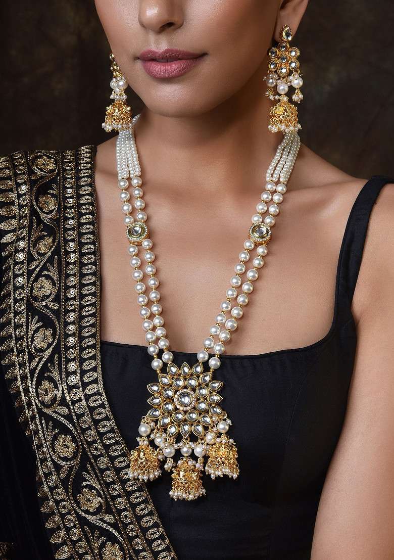 White Gold Tone Long Kundan Necklace Set With Maangtika - Indya