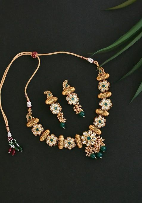 Green Gold Tone Necklace Set