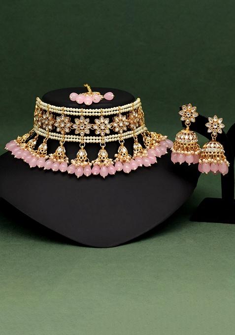 Pink Choker Kundan Necklace Set With Maang Tikka