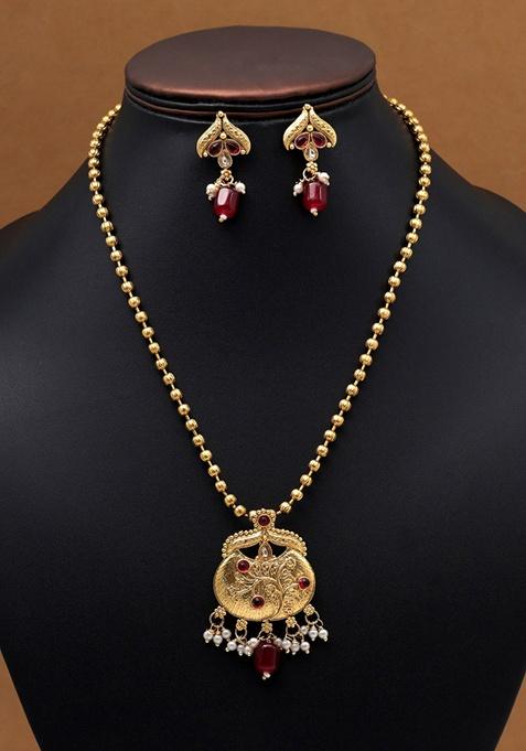 Maroon Pendant Necklace Set