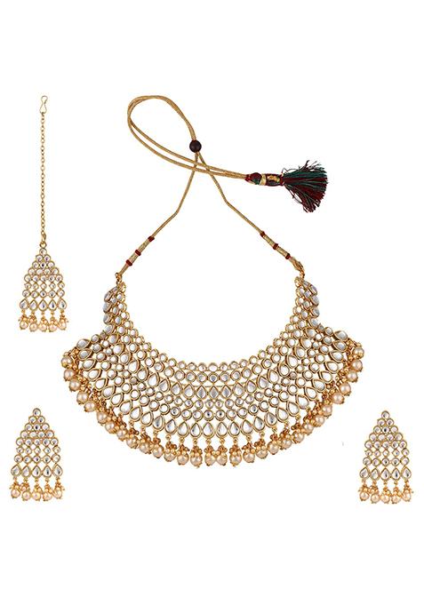 Gold Plated Kundan Necklace Set With Maang Tikka