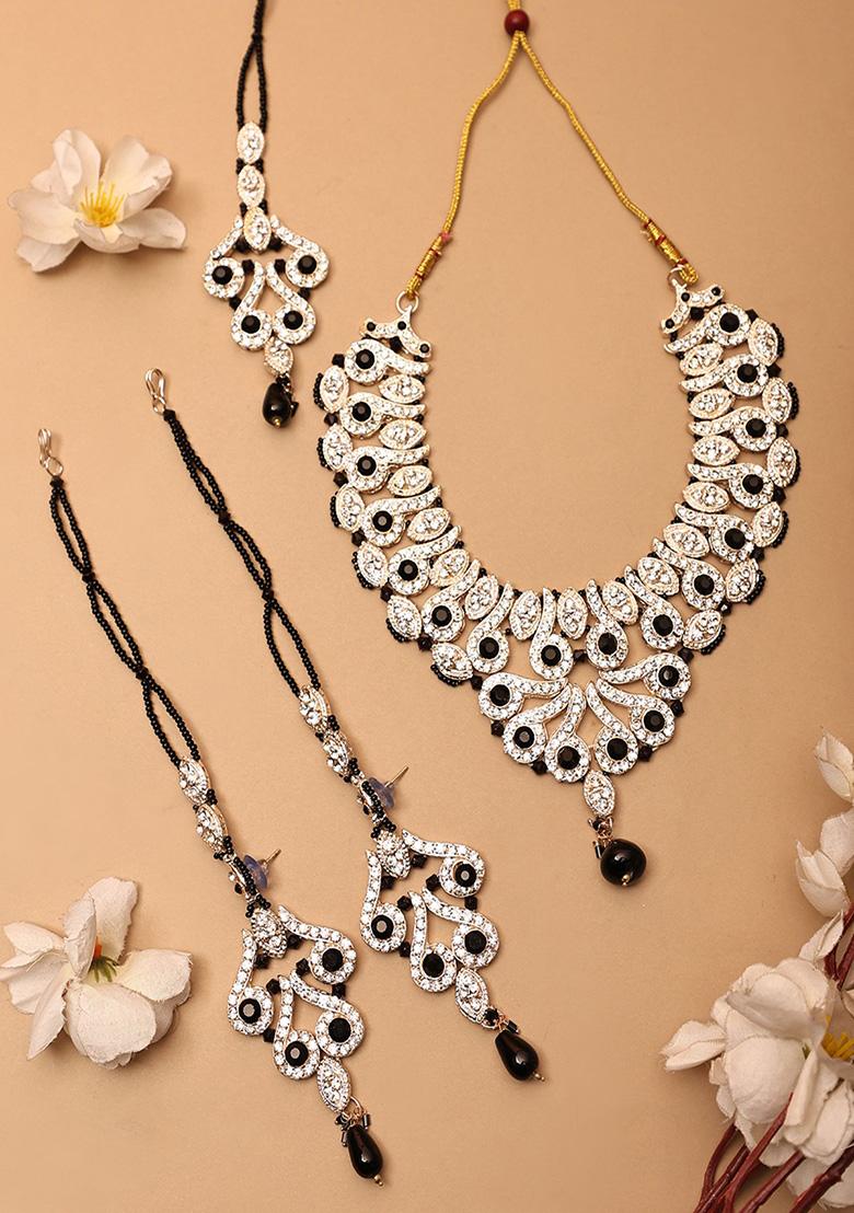 Black Silver Plated Artificial Stone And Bead Necklace Set With Maang Tikka