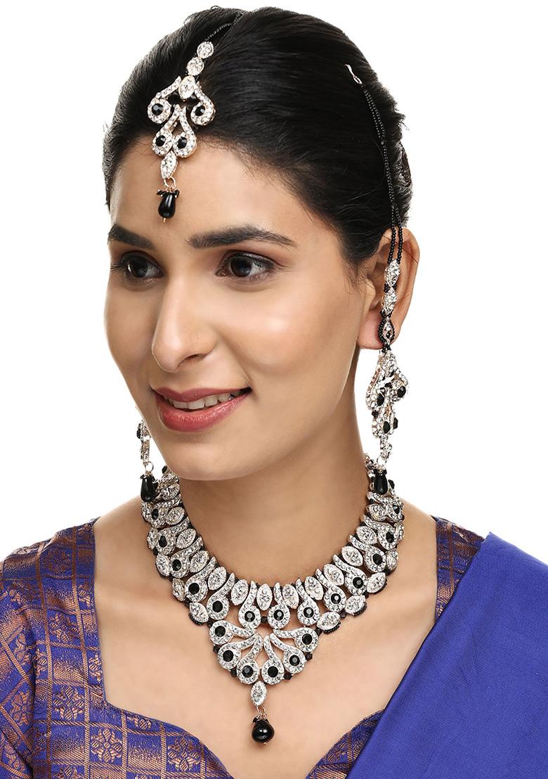 Black Silver Plated Artificial Stone And Bead Necklace Set With Maang Tikka