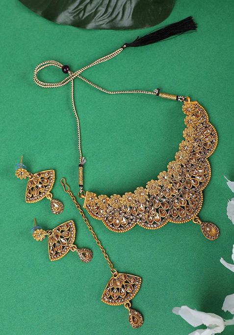 Gold Plated Artificial Stone And Bead Necklace Set With Maang Tikka