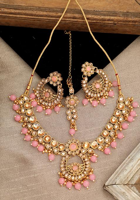 Pink Gold Plated Kundan Necklace Set With Maang Tikka