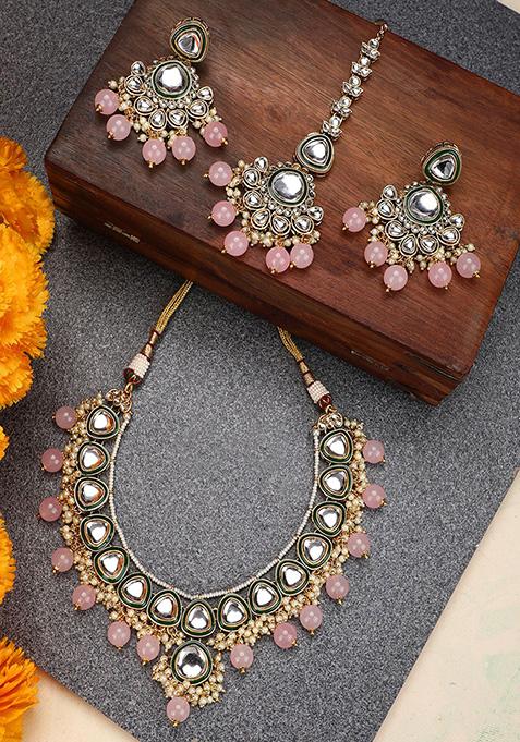 Pink Gold Plated Kundan Necklace Set With Maang Tikka