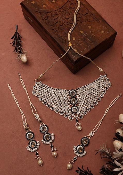 Brass Black Jewelry Set  Elegance In Dark Hues