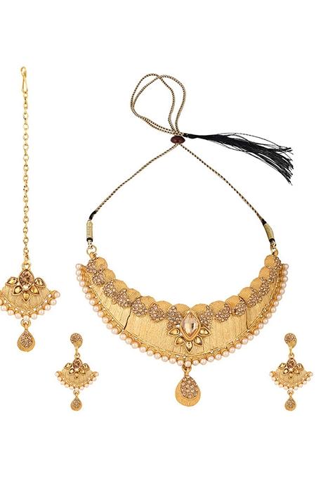 Designer Gold Plated Traditional Matte Finish Necklace With Earring Maang Tikka