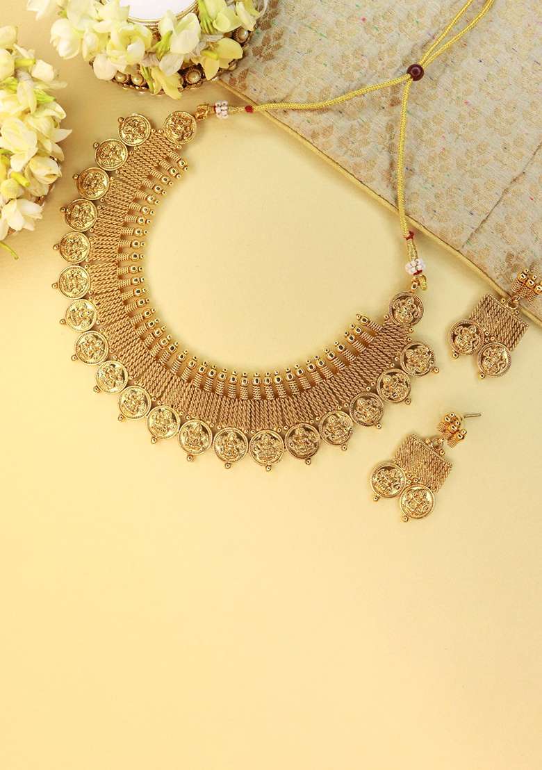 Gold Plated Traditional Style Choker Necklace Jewellery Set - Indya