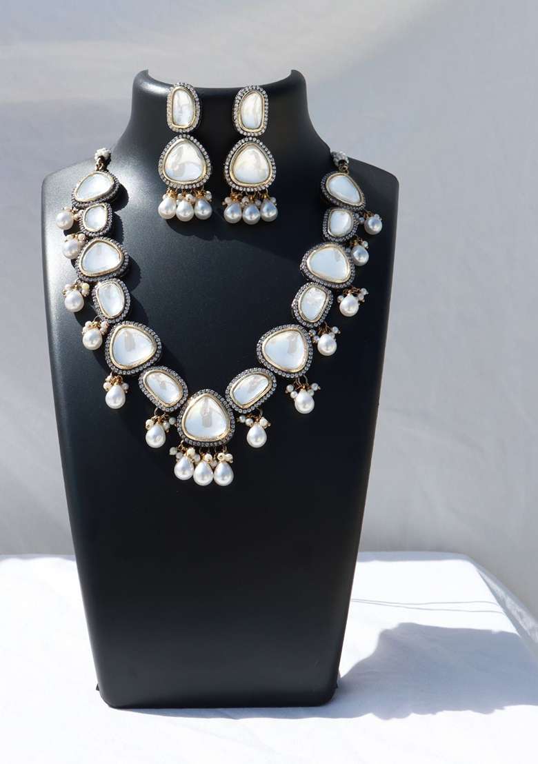 Gudiya Polki Kundan Necklace Set - Indya
