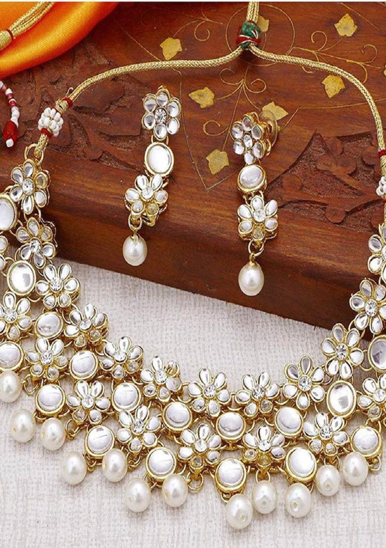Gold Plated Traditional Kundan Studded Bridal Choker Necklace And Drop Earrings Jewellery Set