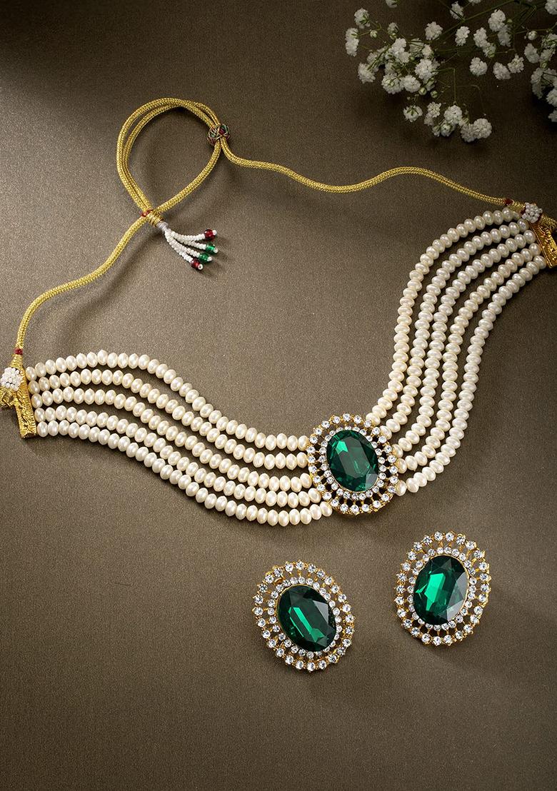 Gold Plated Traditional Green Stone Studded Pearl Choker Necklace Jewellery Set