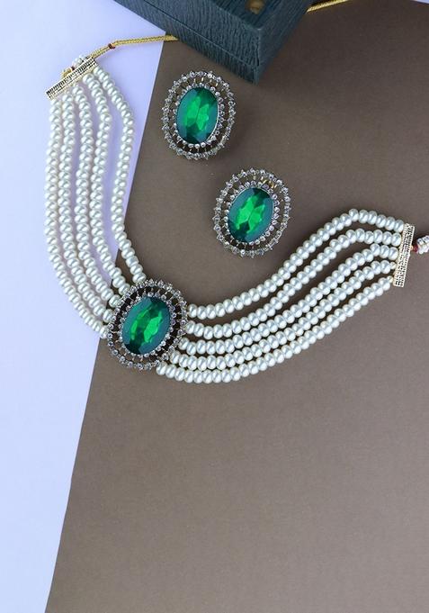 Gold Plated Traditional Green Stone Studded Pearl Choker Necklace Jewellery Set