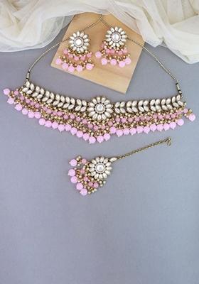 Gold Plated Traditional Kundan Studded Pink Pearl Hanging Choker Necklace Jewellery Set With Earrings And Maang Tikka