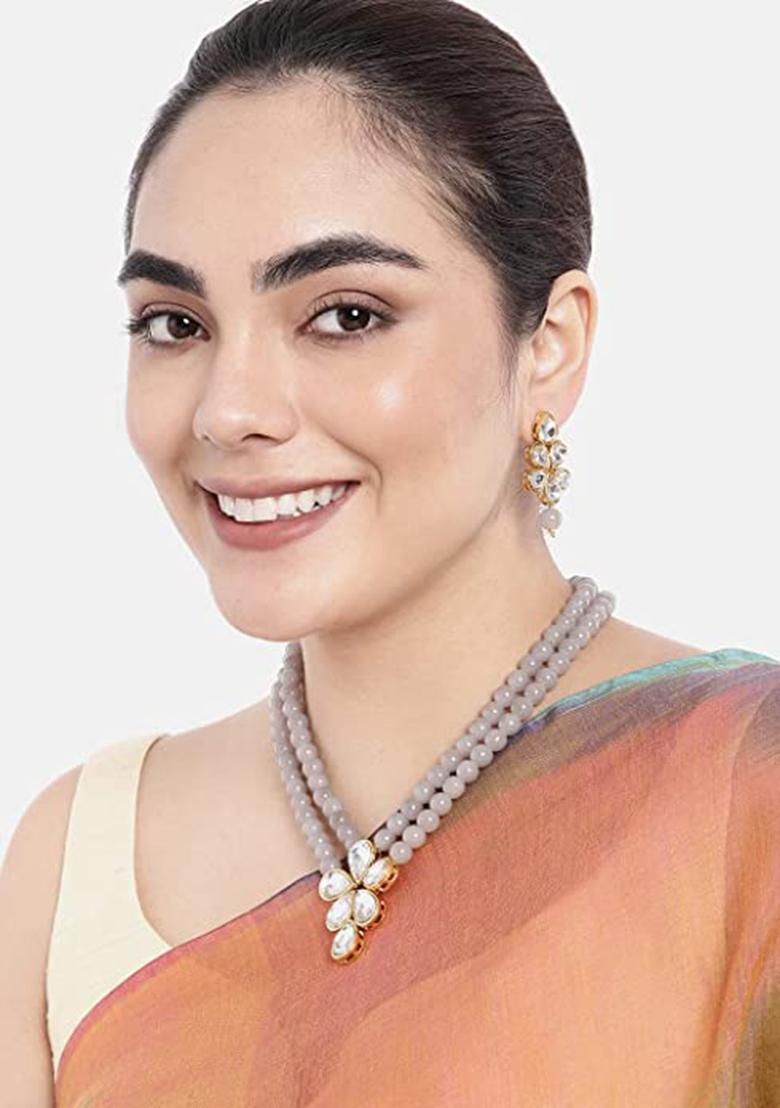 Gold Plated Traditional Kundan And Pearl Studded Necklace Jewellery Set