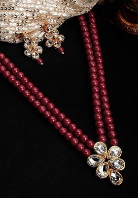 Gold Plated Traditional Kundan And Pearl Studded Necklace Jewellery Set