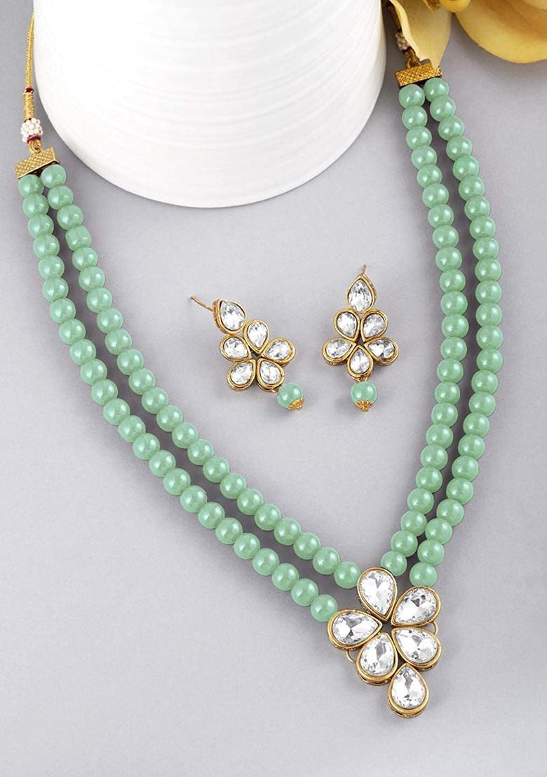 Gold Plated Traditional Kundan And Pearl Studded Necklace Jewellery Set
