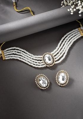 Gold Plated Traditional Green Stone Studded Pearl Choker Necklace Jewellery Set