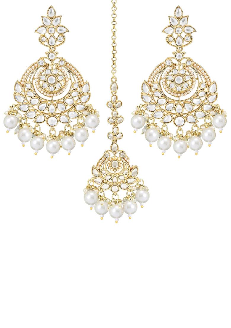 Gold Plated Traditional Kundan And Pearl Chandbali Earrings With Maang Tikka Set