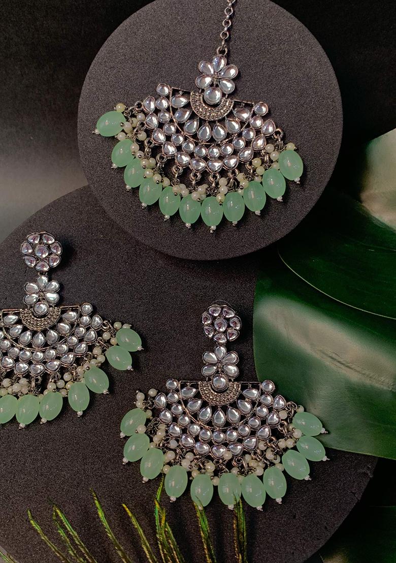 Ethnic Stylish Silver Oxidised Kundan Pearl Chandbali Earrings With Maang Tikka Set