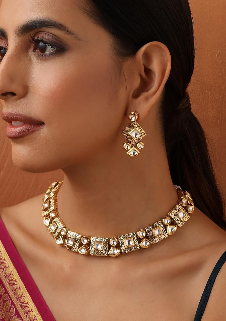 Gold Toned Kundan Necklace Set