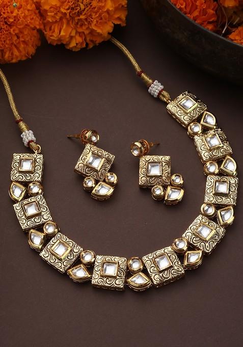 Gold Toned Kundan Necklace Set