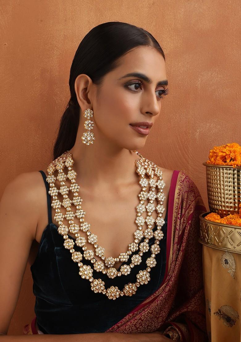 Gold Toned Polki Necklace Set