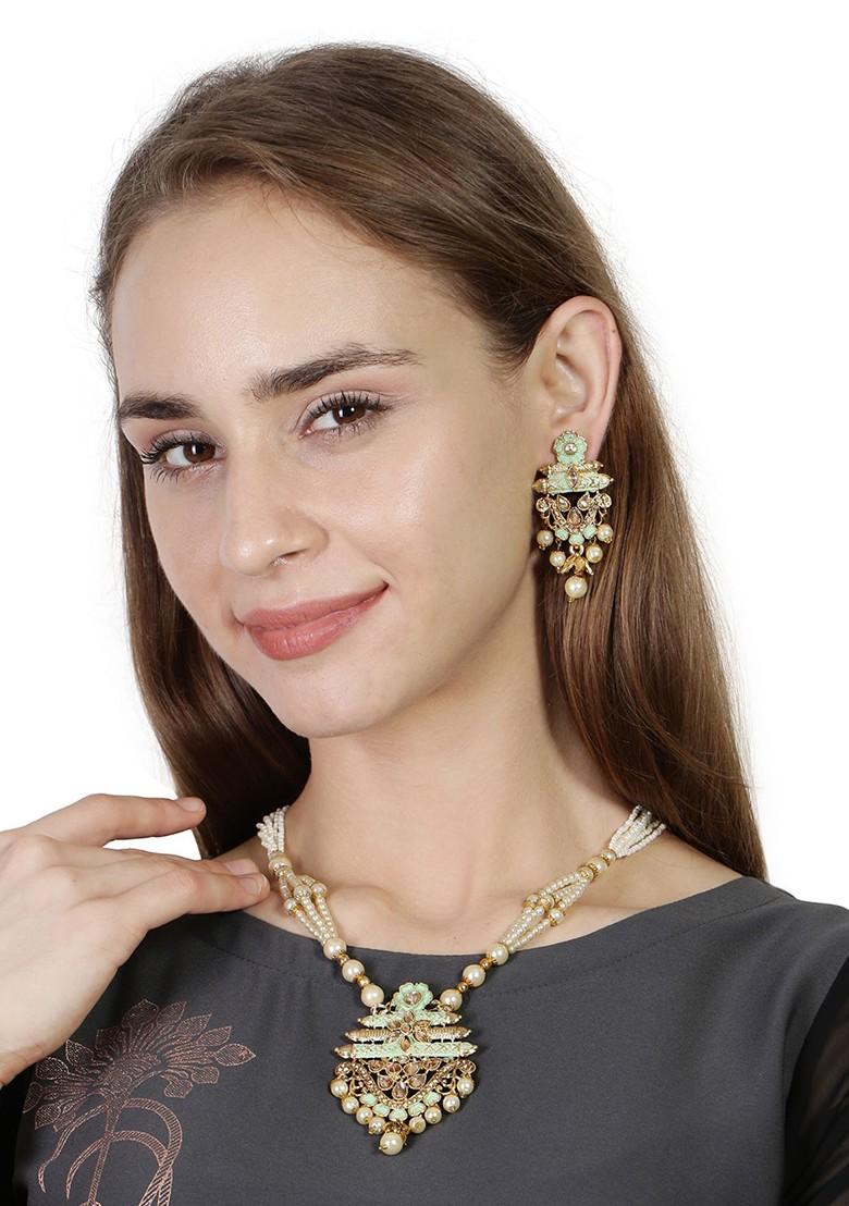 Green Matte Gold Finish Meenakari Pearl Necklace Set