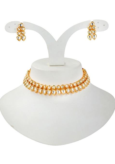 Gold Kundan Studded Necklace Set