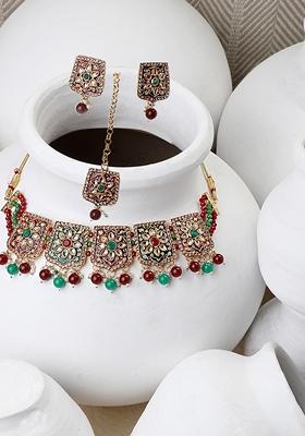 Red Cubic Zirconia Necklace Set With Maang Tikka