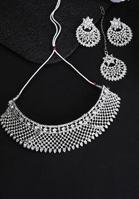 Silver Cubic Zirconia Necklace Set With Maang Tikka