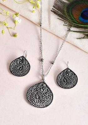 Silver Plated Necklace Set
