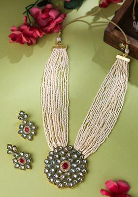 Gold Gold Plated Kundan Studded Jewellery Set