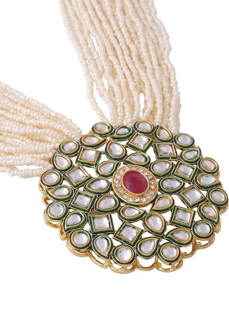 Gold Gold Plated Kundan Studded Jewellery Set