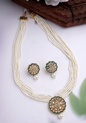 White & Gold Plated Kundan & Pearl Jewellery Set