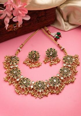 Green Gold Plated Kundan Studded & Beaded Handcrafted Temple Jewellery Set