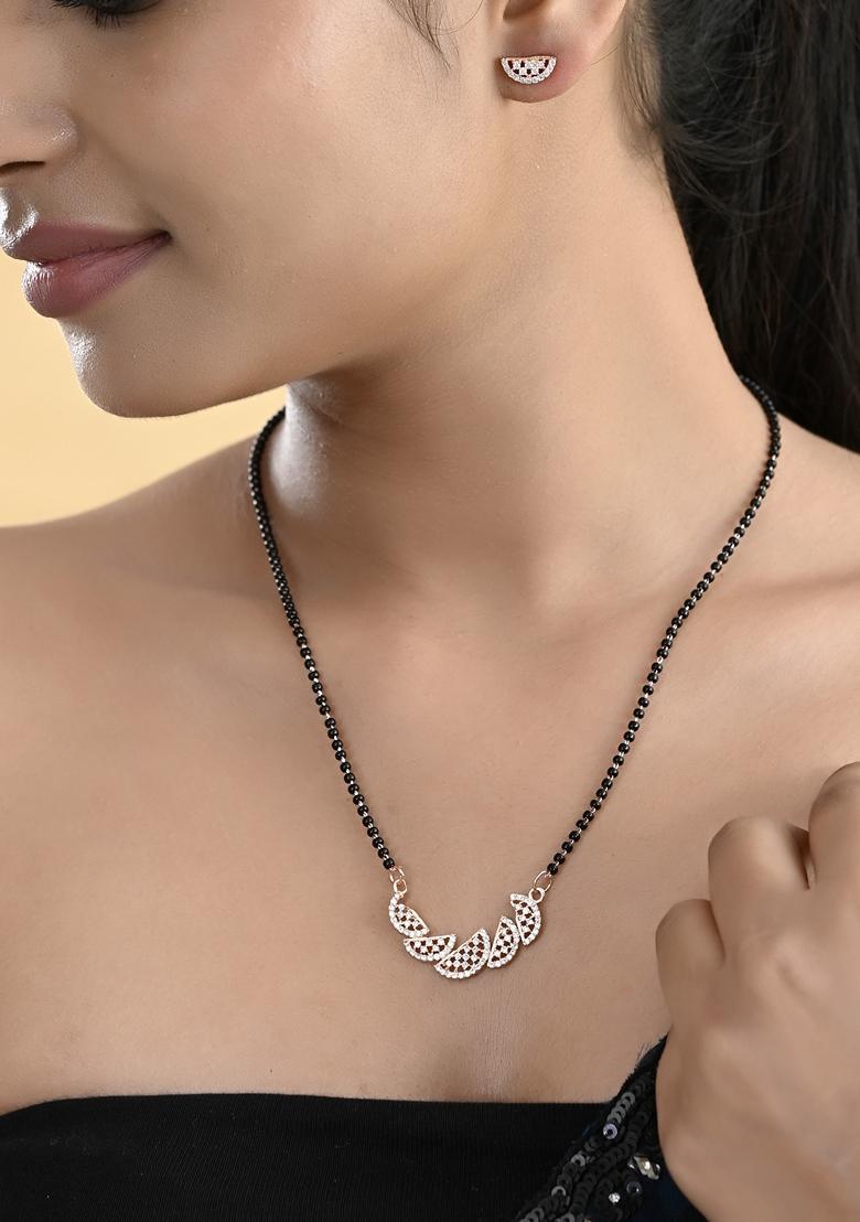 Rose Gold Rose Plated Semi Circle Shape Ad Mangalsutra Set