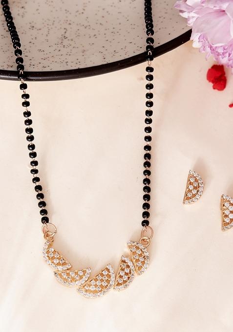 Rose Gold Rose Plated Semi Circle Shape Ad Mangalsutra Set