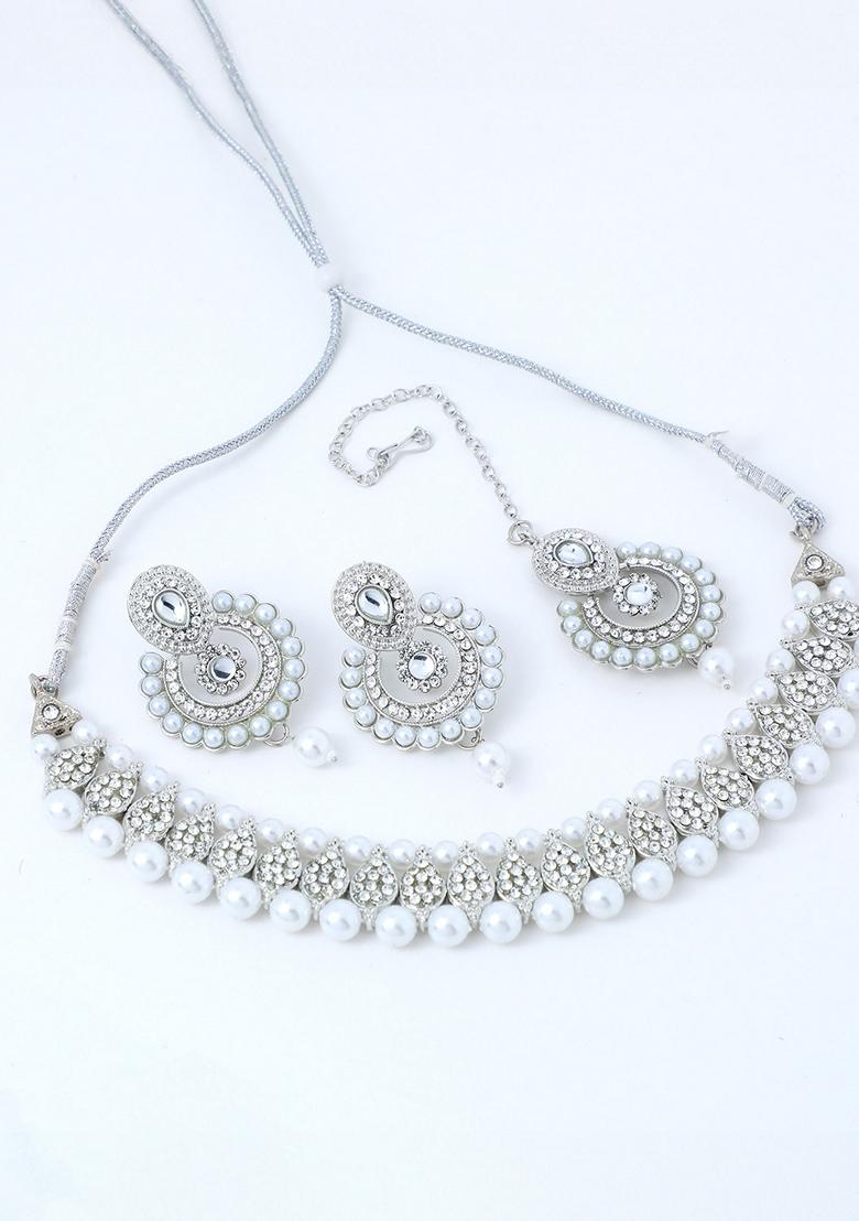 Silver Plated Stone Studded Choker Necklace Set With Mang Tikka