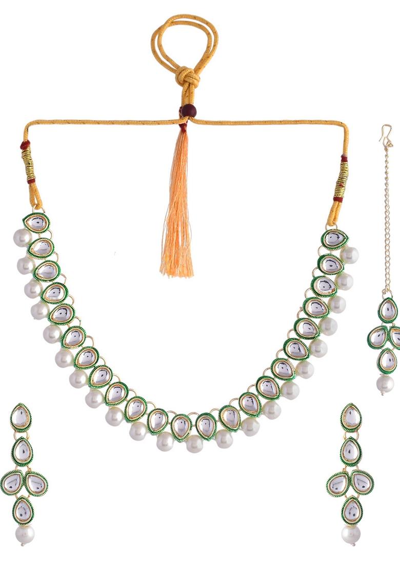 Green Pearl Kundan Necklace And Earring With Manag Tikka Necklace Set