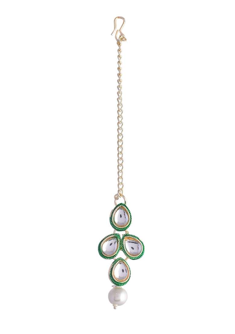 Green Pearl Kundan Necklace And Earring With Manag Tikka Necklace Set - Indya