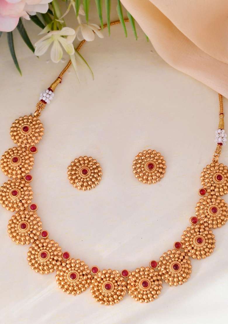 Gold Plated Circurlar Designed Necklace With Earrings Set - Indya